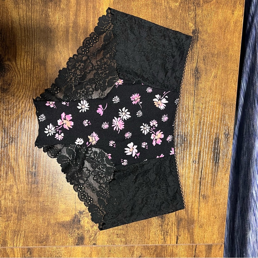 Victoria's Secret Black Floral Lace Panties